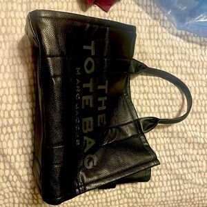Black Marc Jacobs the tote bag
